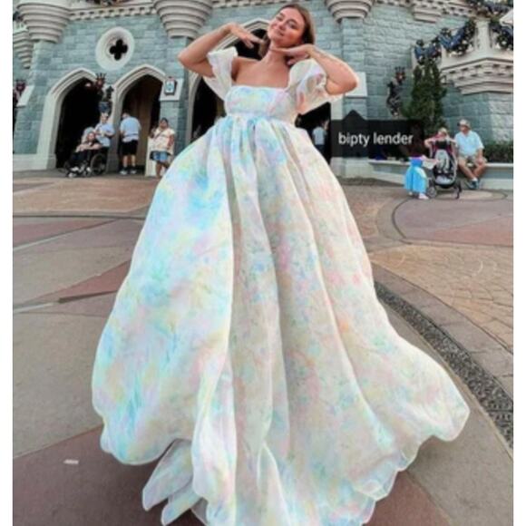 Selkie Sweetcorn Puff Pastel Gown Dress - Picture 2 of 9